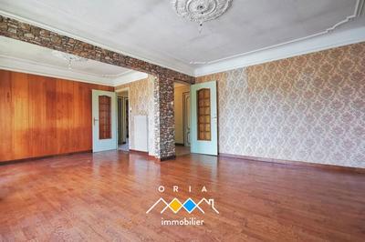 Maison - 97 m² - 5 pièces