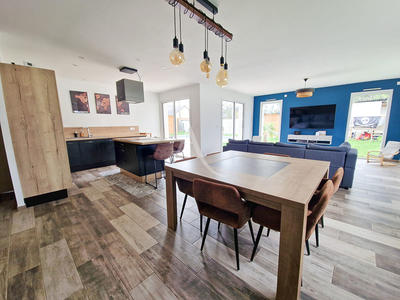 Maison - 125 m² - 5 pièces