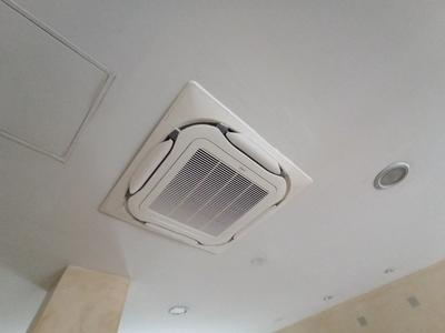 Local commercial - 168 m²