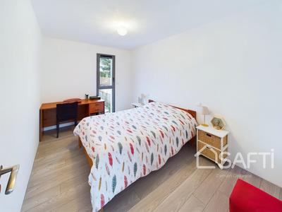 Maison - 140 m² - 4 pièces