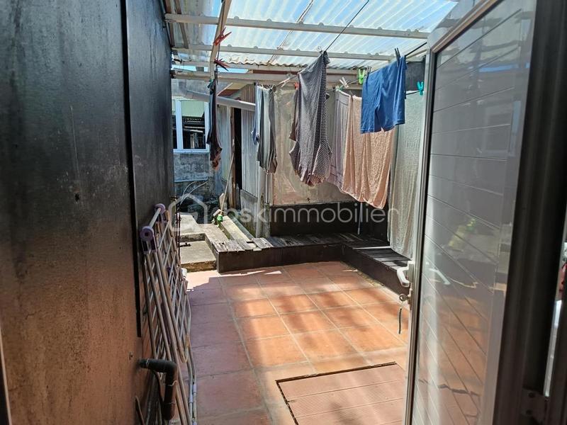 Maison - 160 m² - 8 pièces