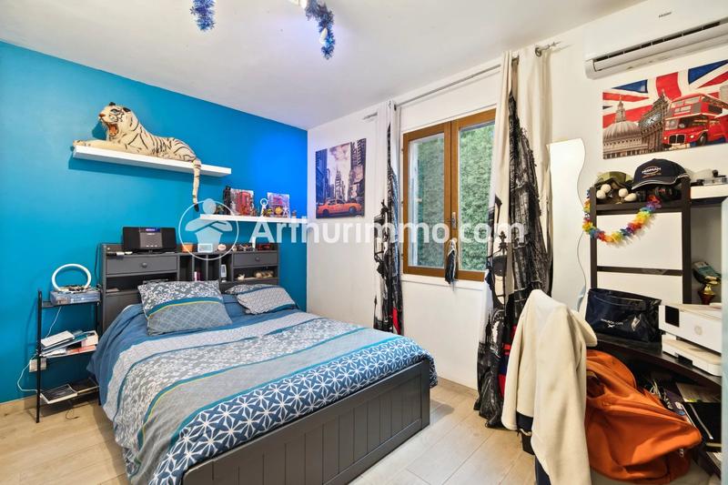 Maison - 90 m² - 3 pièces