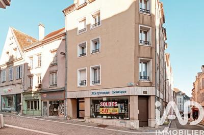 Studio - 24 m² - 1 pièce