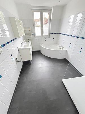 Appartement - 143 m² - 5 pièces