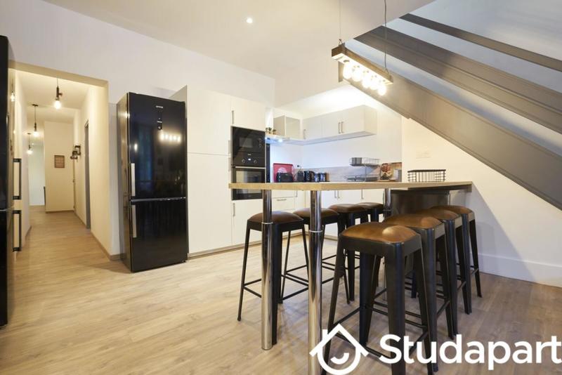 Chambre - 11 m² - 1 pièce