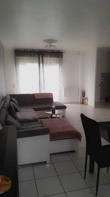 Maison - 93 m² - 5 pièces