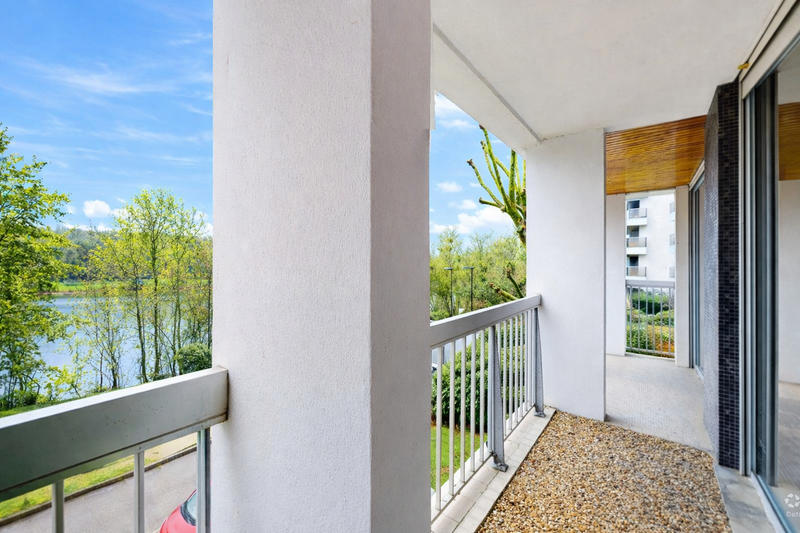 Appartement - 129 m² - 6 pièces