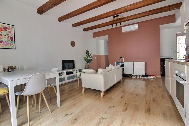 Appartement - 75 m² - 4 pièces