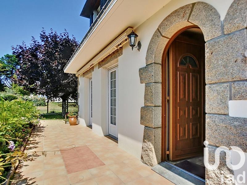 Maison - 131 m² - 6 pièces