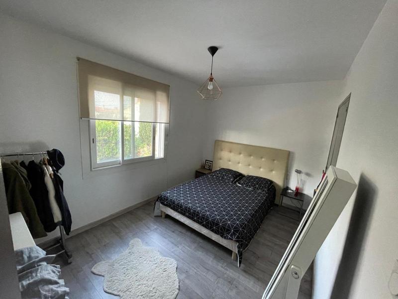 Villa - 100 m² - 5 pièces