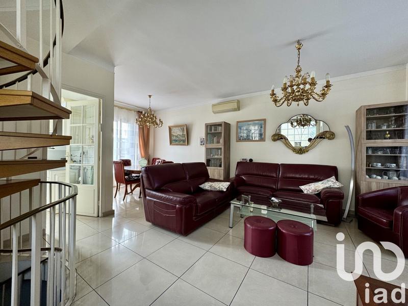 Maison - 104 m² - 4 pièces