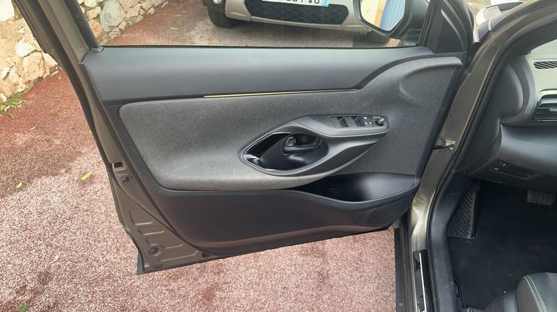 Toyota Yaris Cross IV 1.5 Hsd 116 Hybrid E-Cvt Trail