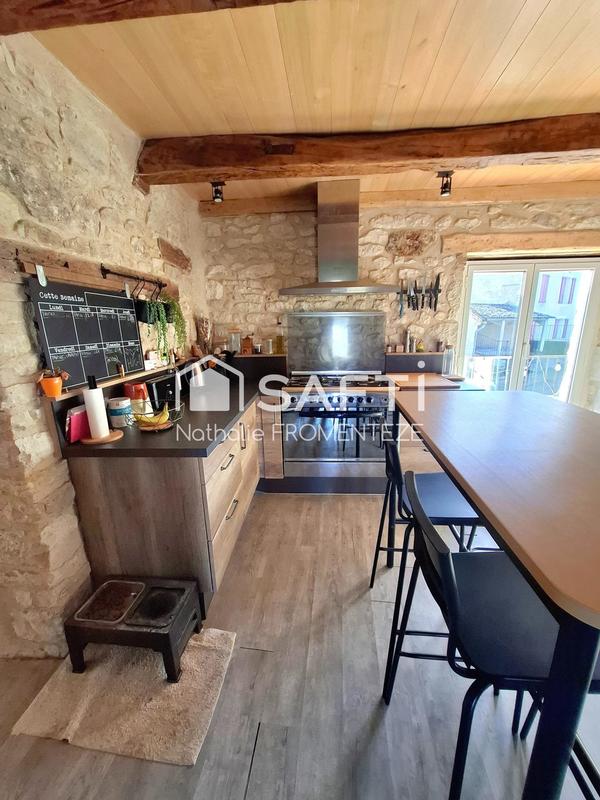 Maison - 158 m² - 5 pièces