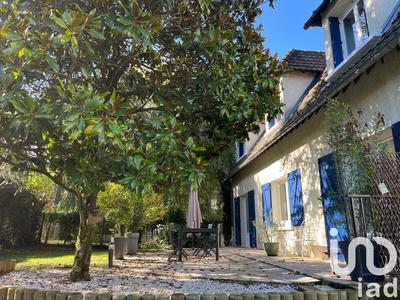 Maison - 182 m² - 7 pièces