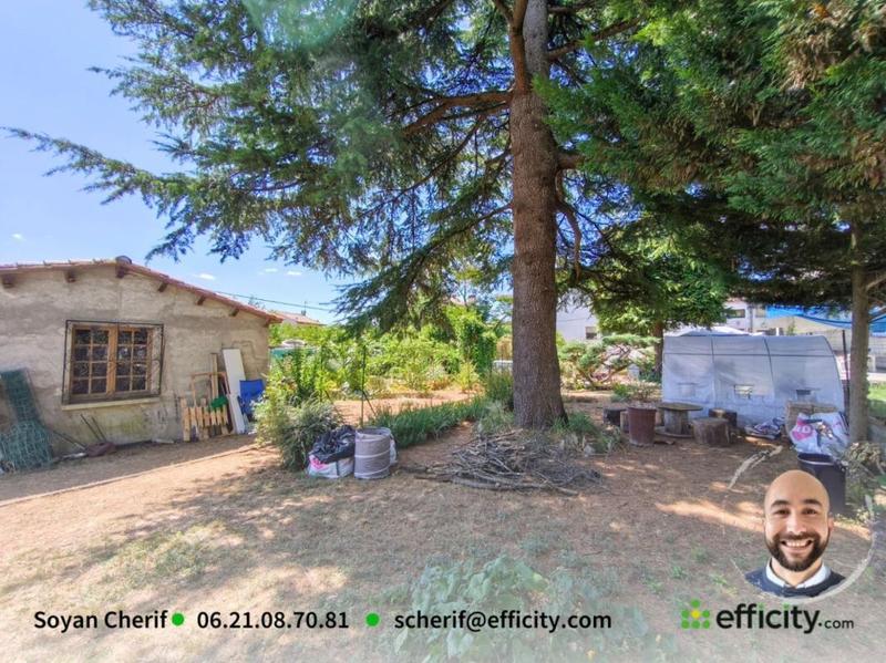 Maison - 99 m² - 5 pièces