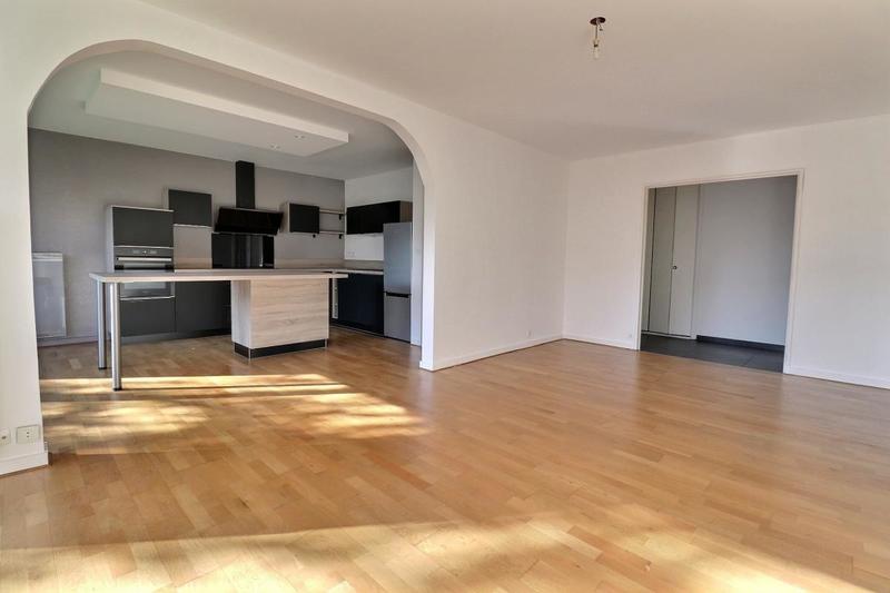 Appartement - 77 m² - 3 pièces