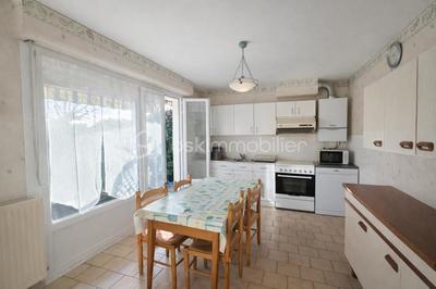 Maison de ville - 122 m² - 6 pièces