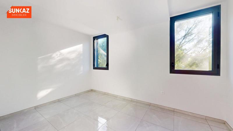 Appartement - 98 m² - 4 pièces