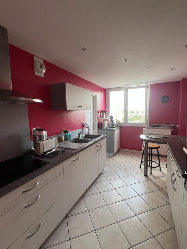 Appartement - 72 m² - 3 pièces