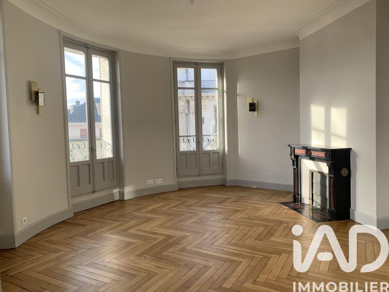 Appartement - 105 m² - 6 pièces