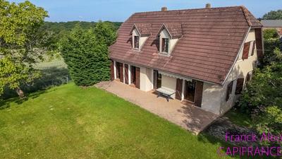 Maison - 145 m² - 6 pièces