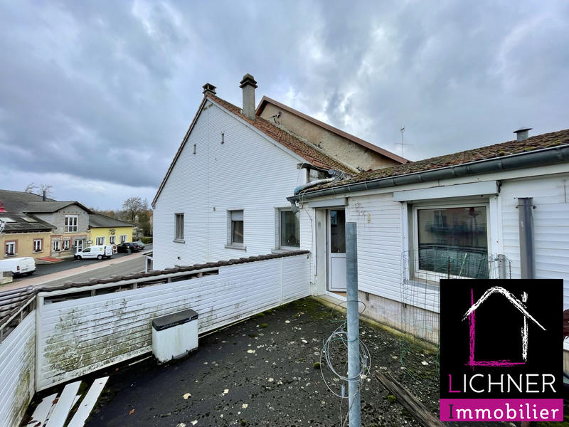 Maison - 102 m² - 6 pièces