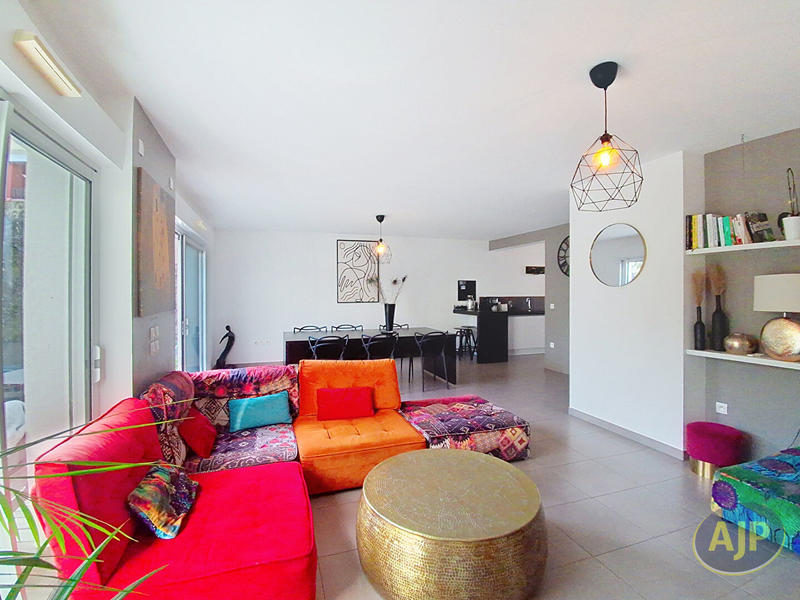 Maison - 125 m² - 6 pièces