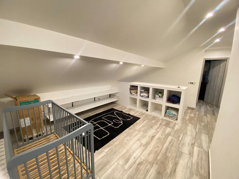 Maison - 96 m² - 5 pièces