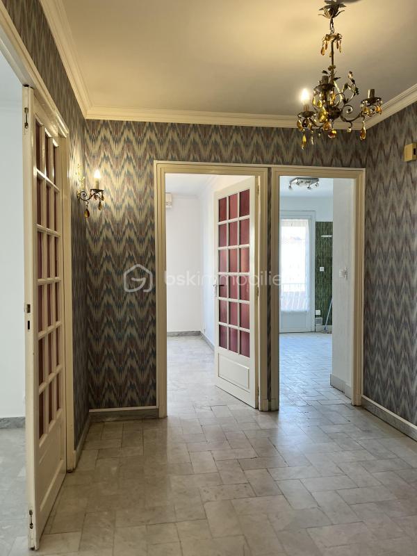 Appartement - 90 m² - 4 pièces