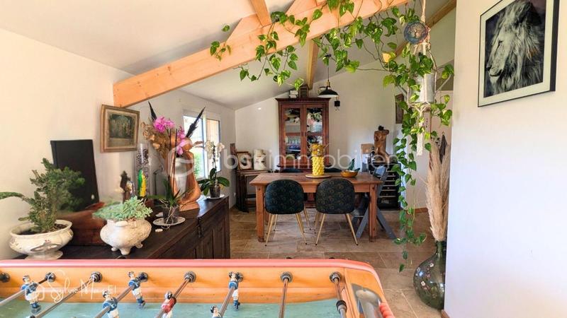 Maison - 106 m² - 4 pièces