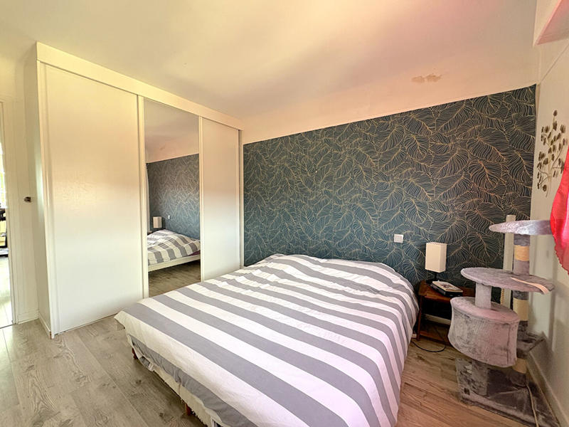 Appartement - 104 m² - 5 pièces