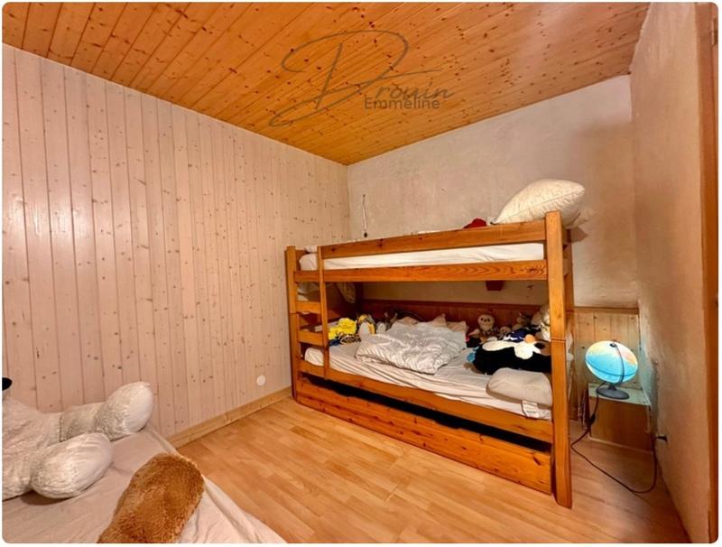 Maison - 140 m² - 7 pièces