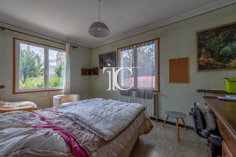 Maison - 115 m² - 6 pièces