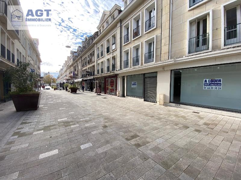 Local commercial - 109 m² - 2 pièces