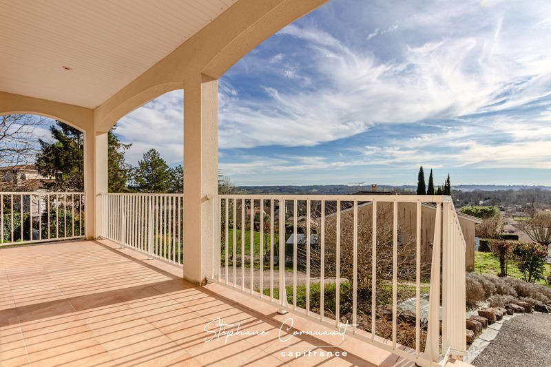 Maison - 128 m² - 4 pièces