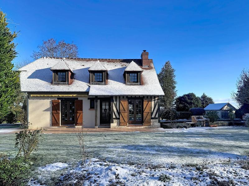 Maison - 101 m² - 5 pièces