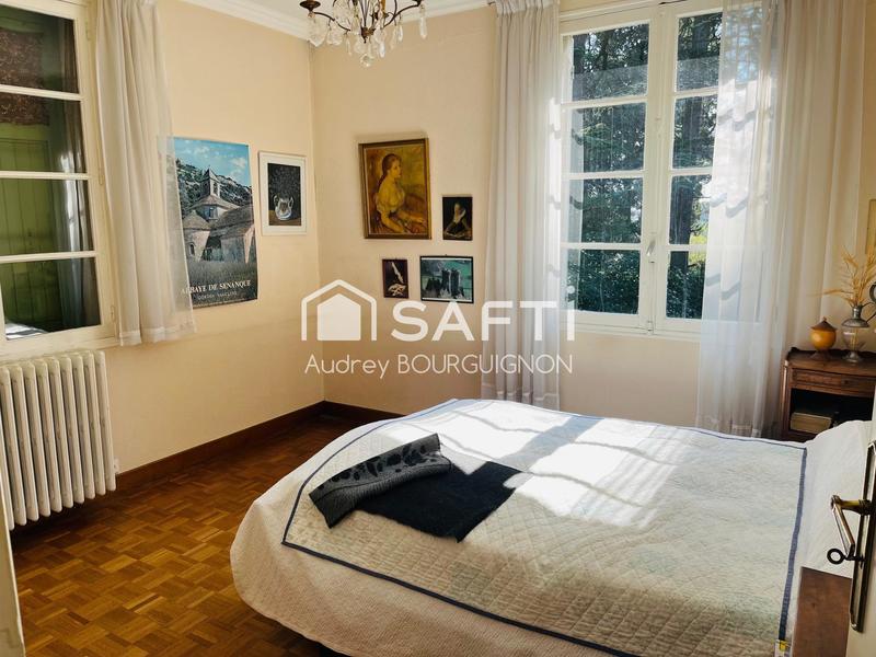 Maison - 120 m² - 7 pièces