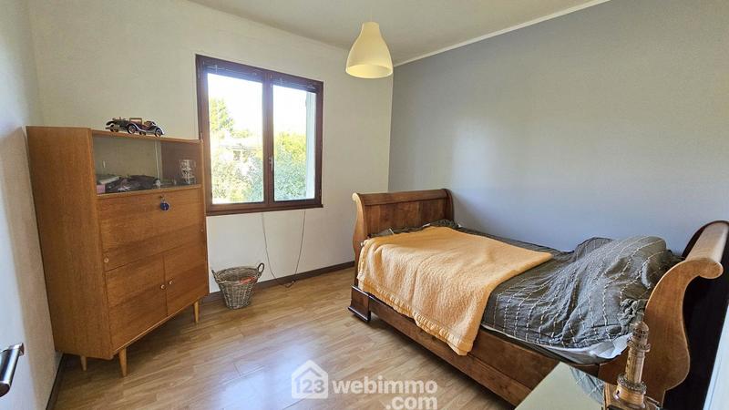 Maison - 232 m² - 10 pièces