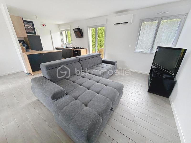 Maison - 90 m² - 4 pièces