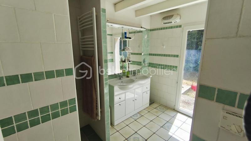 Propriété - 146 m² - 7 pièces