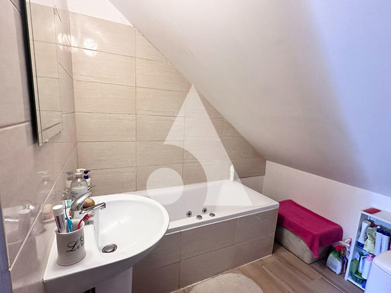 Maison - 124 m² - 5 pièces