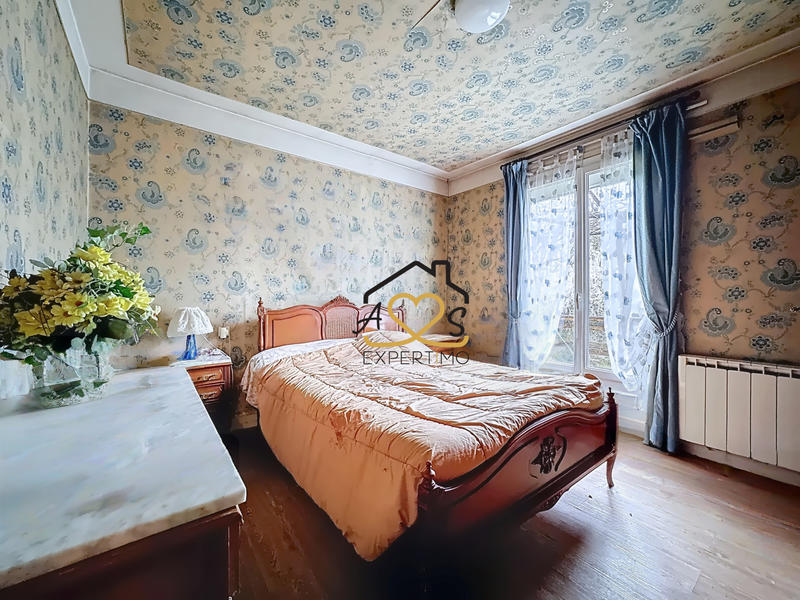 Maison - 106 m² - 6 pièces