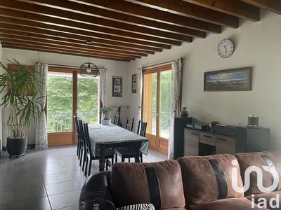 Maison - 121 m² - 6 pièces