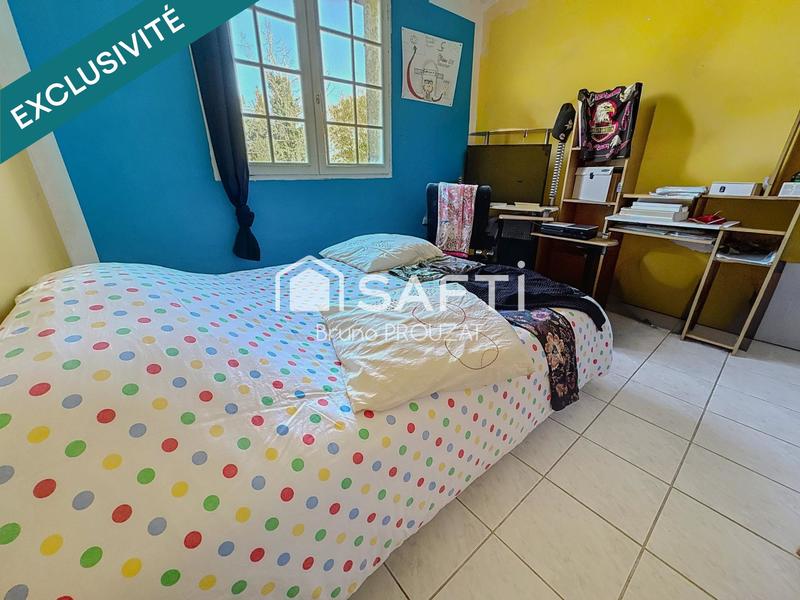 Maison - 222 m² - 8 pièces