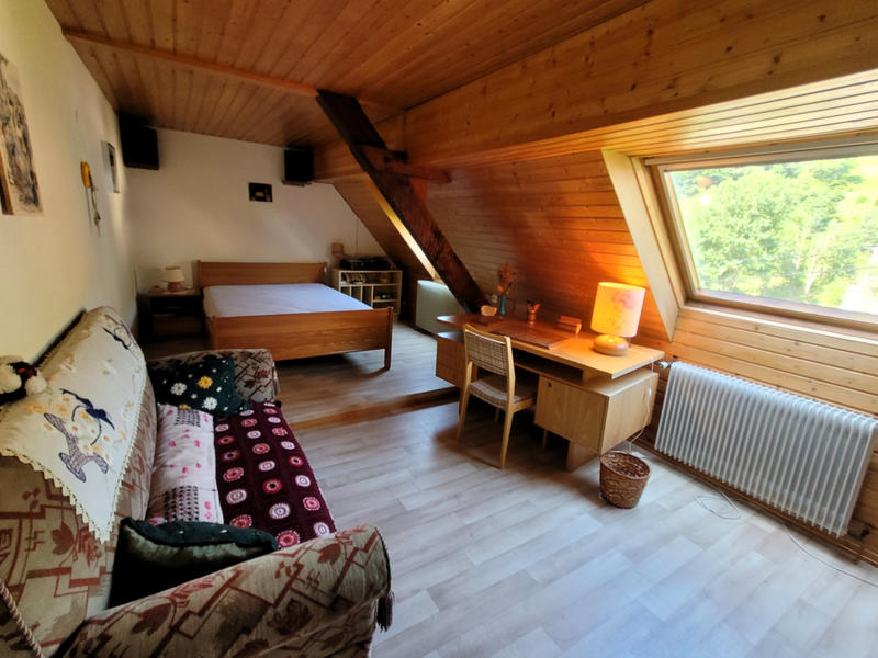 Maison - 220 m² - 10 pièces