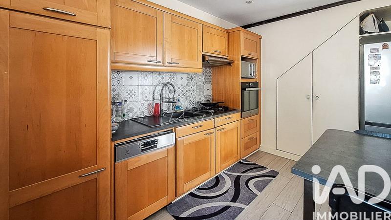 Maison - 85 m² - 5 pièces