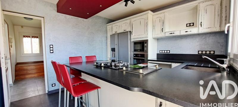 Maison - 174 m² - 7 pièces