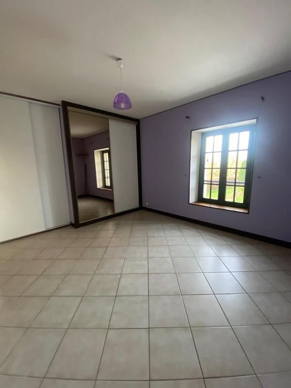 Maison - 275 m² - 7 pièces