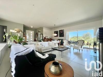 Maison - 160 m² - 5 pièces