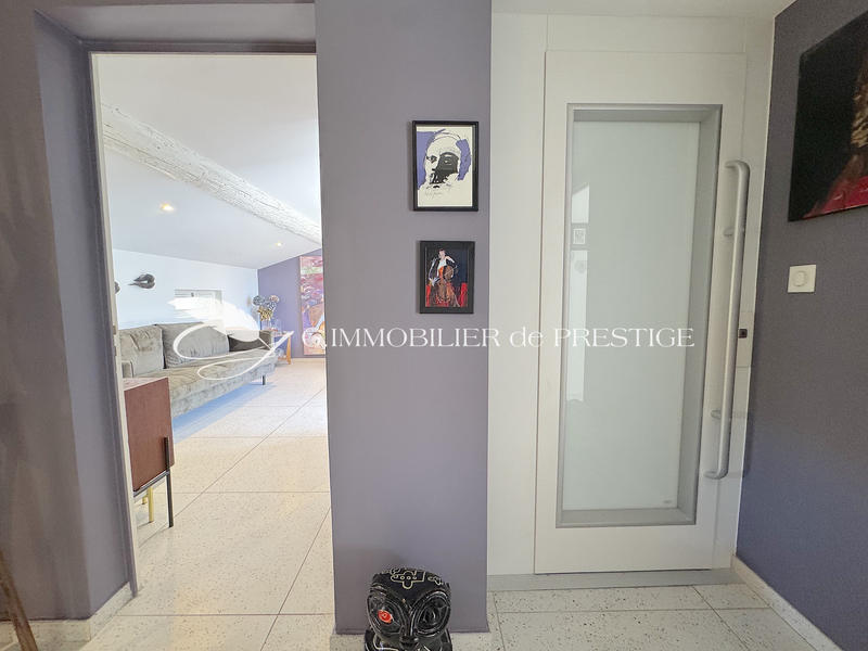 Maison - 285 m² - 11 pièces